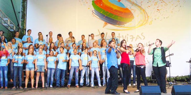 2010-Europe-Youth-Choir
