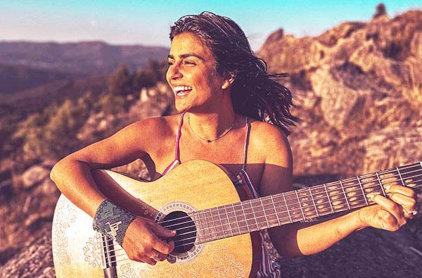 Lari Antunes